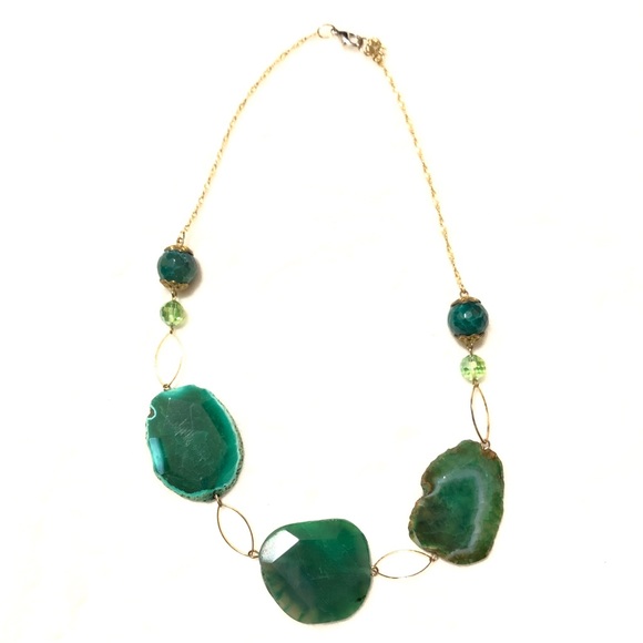 Vintage Jewelry - Jade Stone Necklace 🌸 FREE WITH BUNDLE!